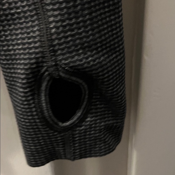 Lululemon Black and Gray Quarter-Zip Pullover - Picture 5 of 5